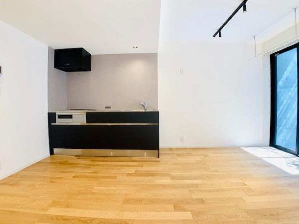 ３口のガスコンロが導入されたキッチン。