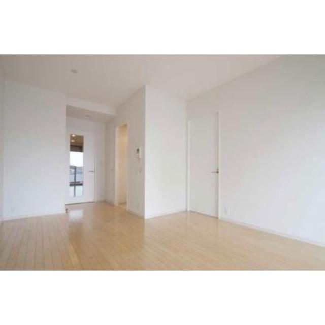 １２．１帖のLDです。※写真は同タイプ住戸です。