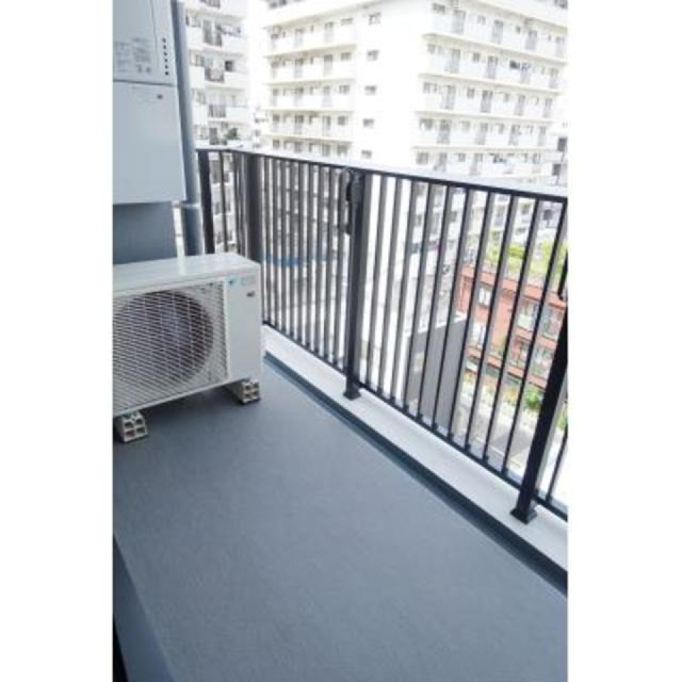 バルコニーに出た時の様子。※写真は同タイプ住戸です。