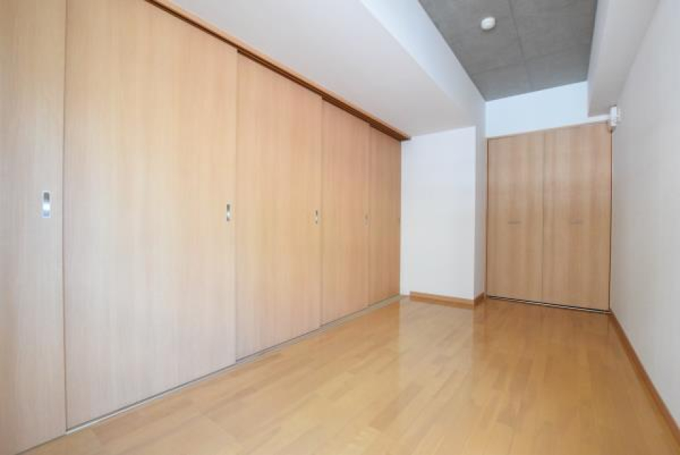 仕切り扉を閉めるとこんな感じ。