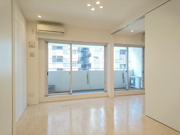 LDKと洋室を繋げて大きな一部屋に。