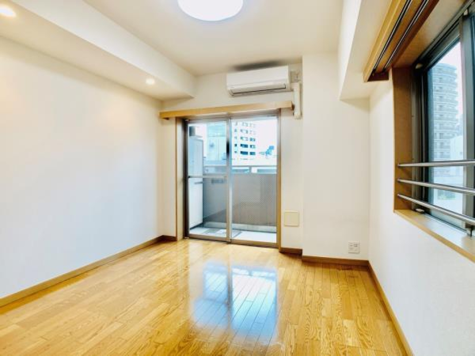 ２面採光なのでお部屋の明るさも充分にあります