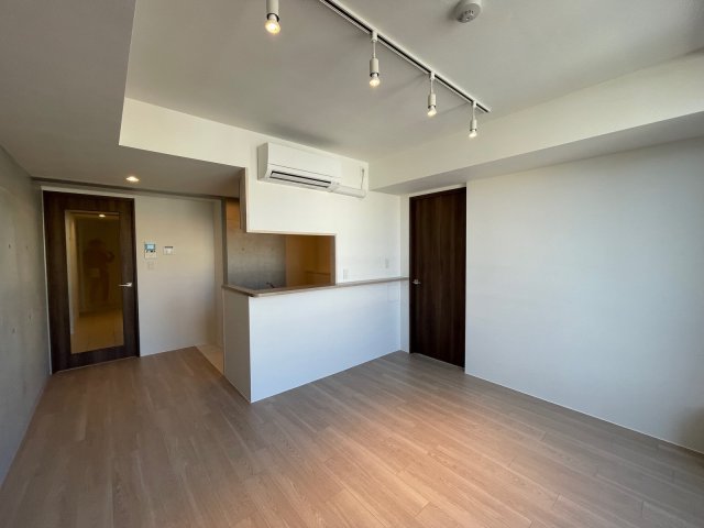 ダクトレールが導入されています。