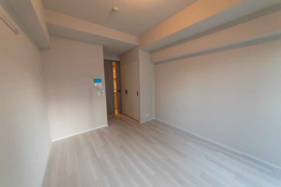 シンプルで癖のない内装がなんだかんだいいんです。