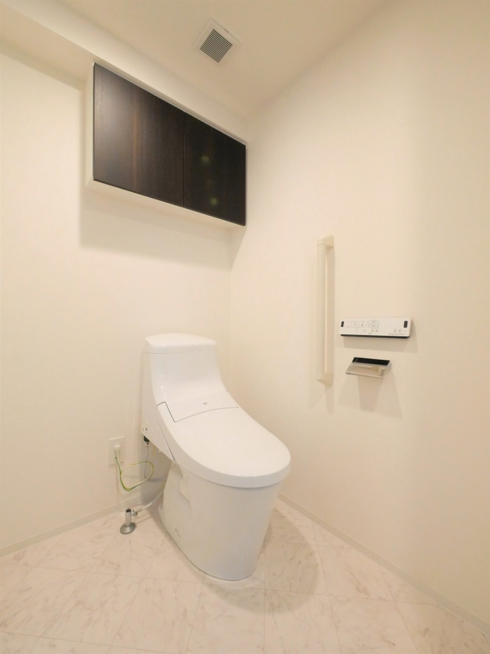 ゆとりのあるトイレです。