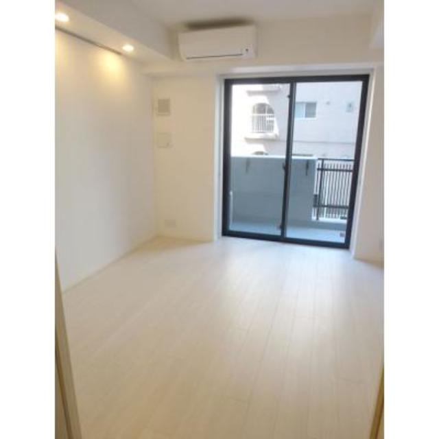 ６．８帖の洋室。※写真は同タイプ住戸です。