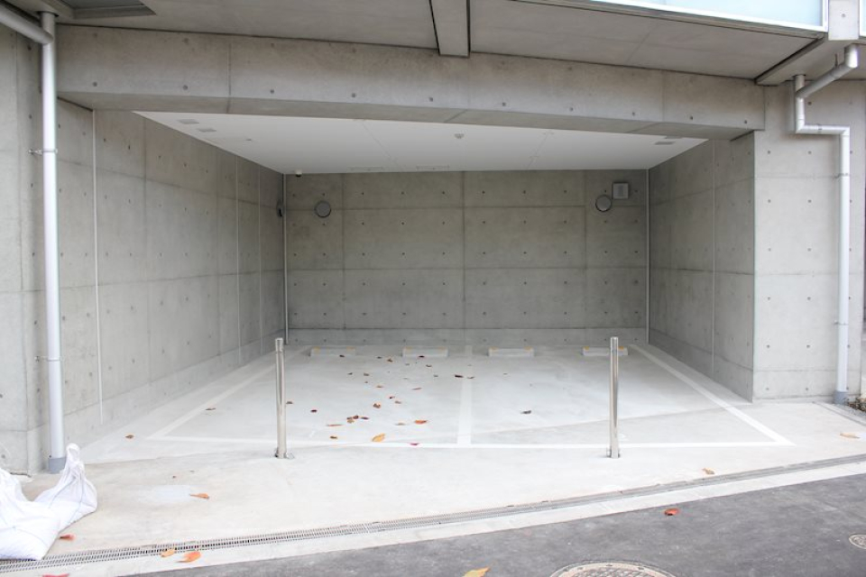 駐車場は空き要確認です