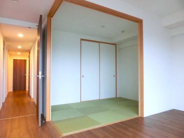 4.5帖の和室コーナーあります。