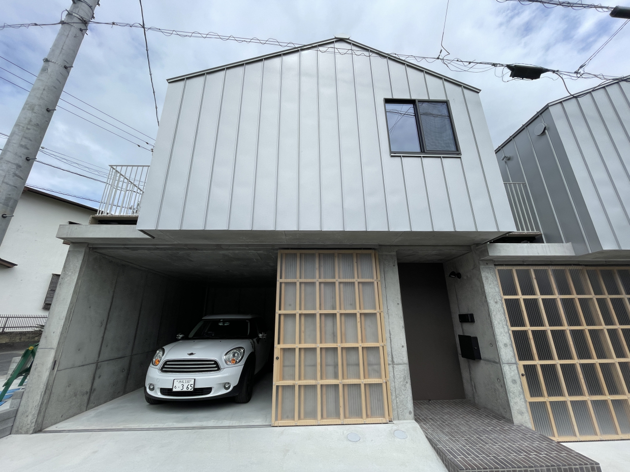 車を入れるとこんな感じ