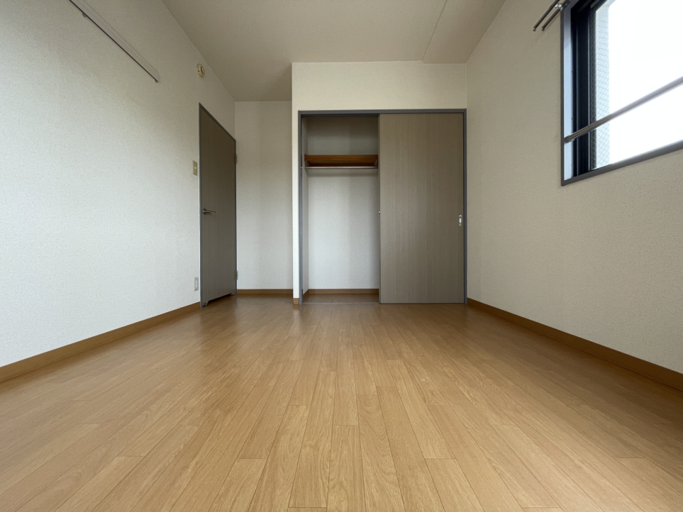 クローゼットもあります