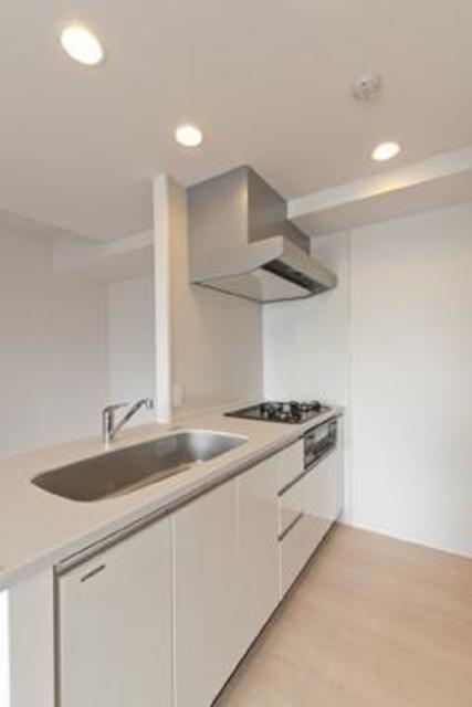 ３口のガスコンロが導入されています。※写真は同タイプ住戸です。