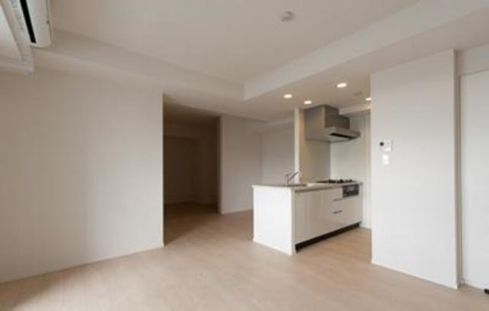 １４．４帖のLDKには対面式キッチンが導入されています。※写真は同タイプ住戸です。