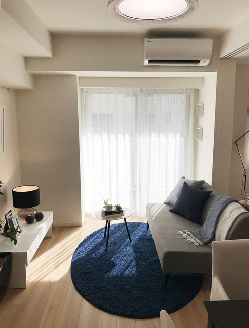 エアコン付きの開放的なリビングで、日々の疲れを癒して下さい。
※写真は同タイプ住戸です。