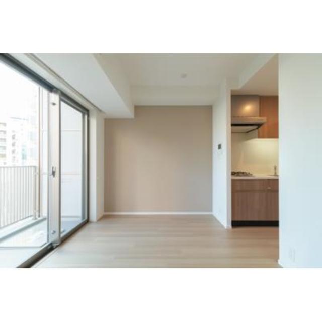 ミルクティーベージュのカラー。※写真は同タイプ住戸です。