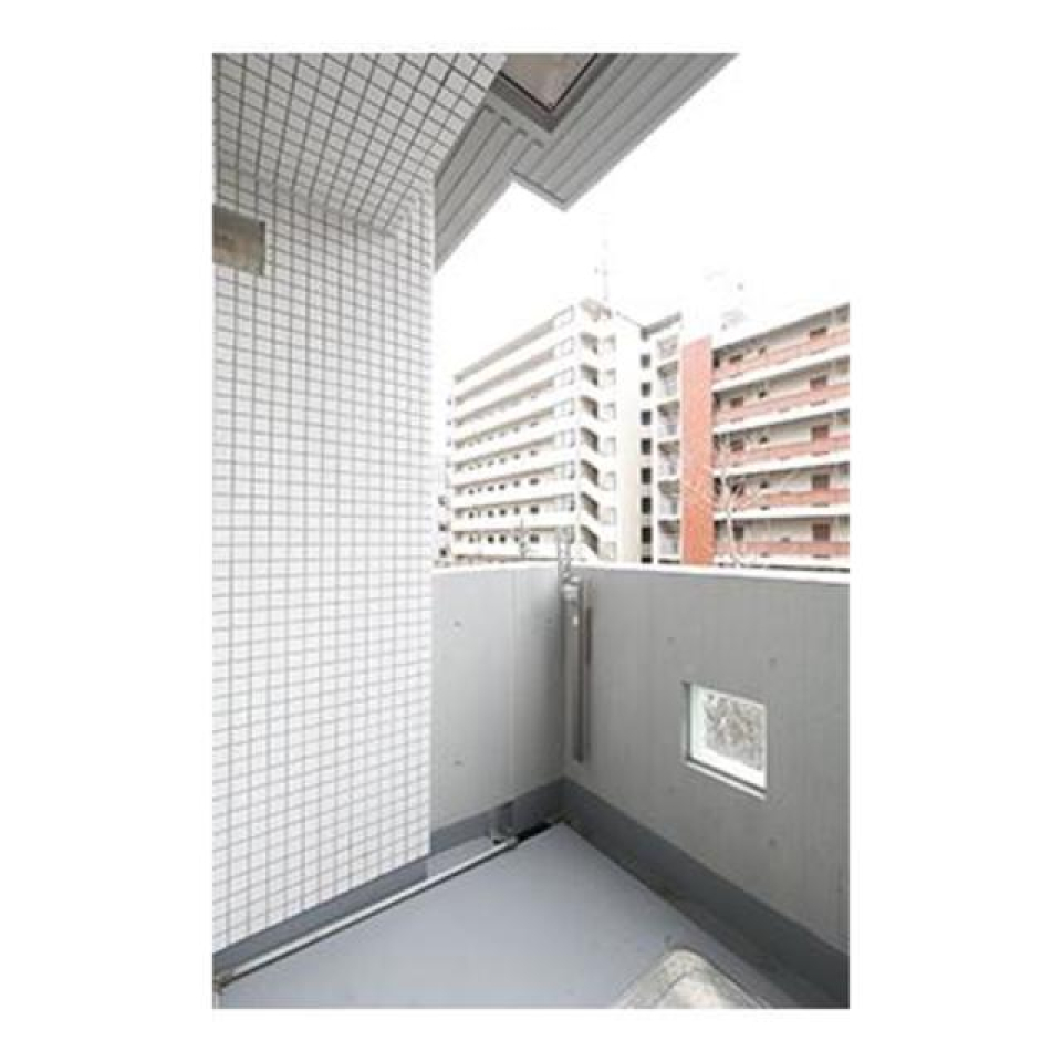 バルコニーの様子です。※写真は同タイプ住戸です。