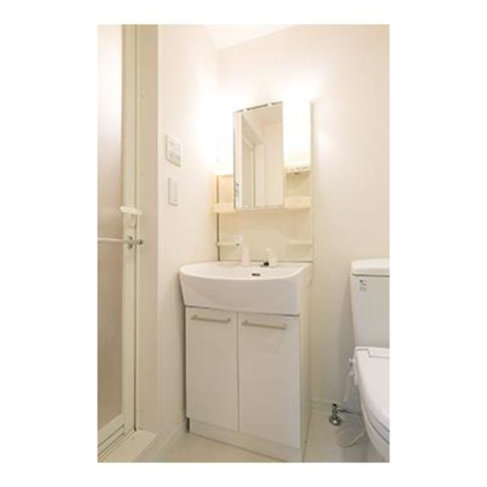 顔映りが良さそうな洗面台です。※写真は同タイプ住戸です。