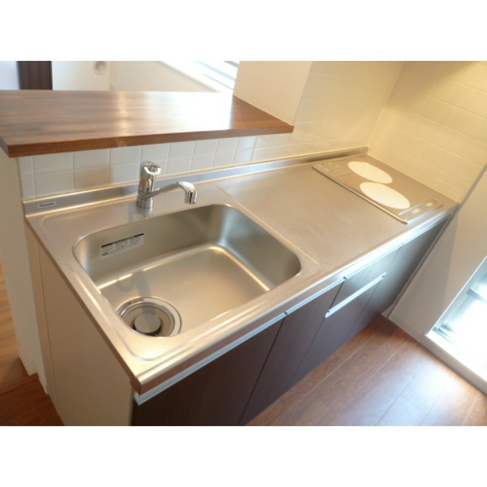 安心安全のＩＨコンロ！
シンクも広いので、洗い物もスムーズにできます！