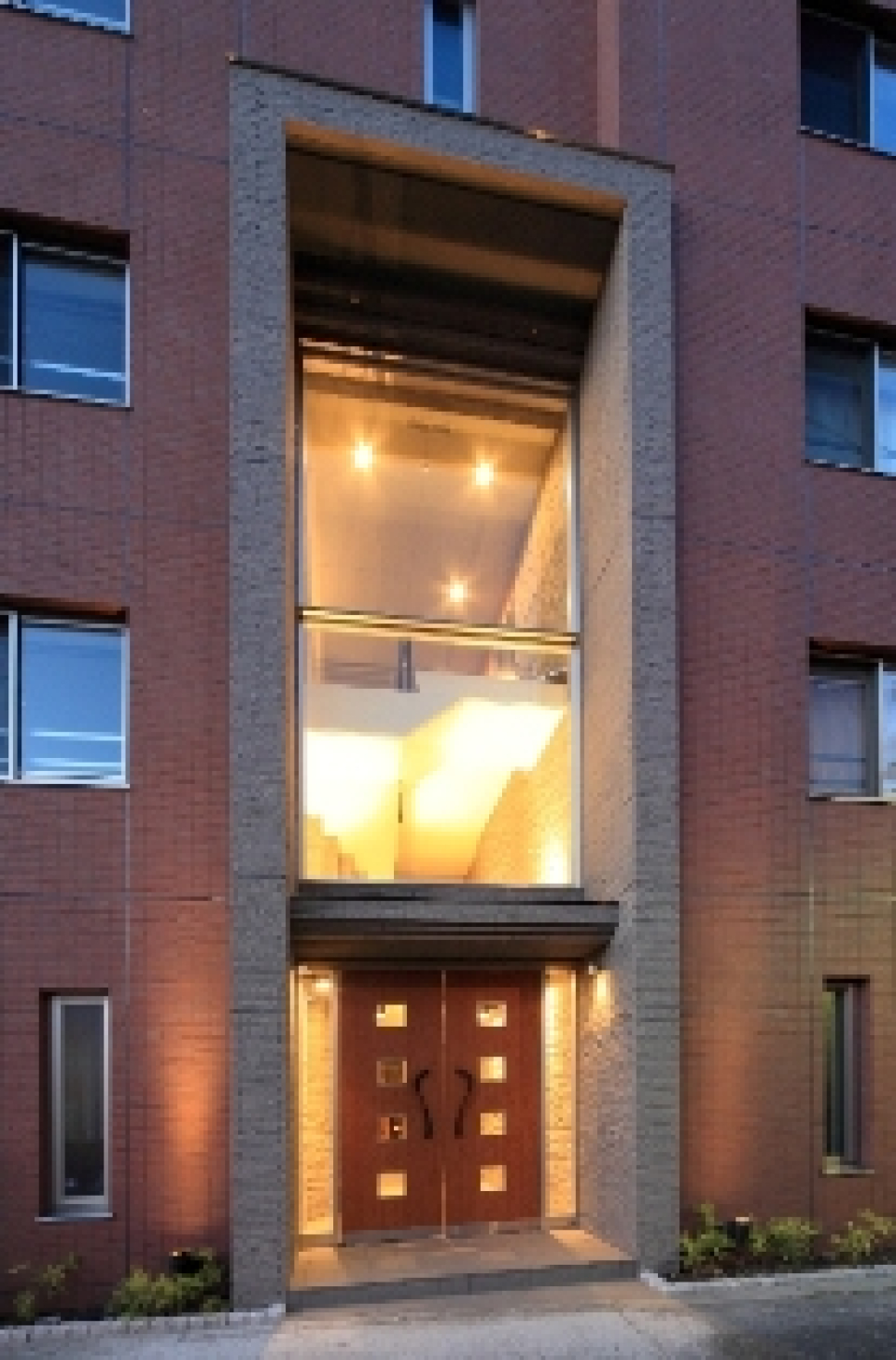 オートロック付き、セキュリティもバッチリです！