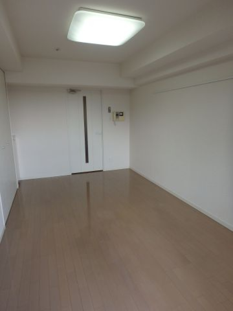 駅から近い、シンプルな1K。どんなインテリアも合いそうです。
※参考写真