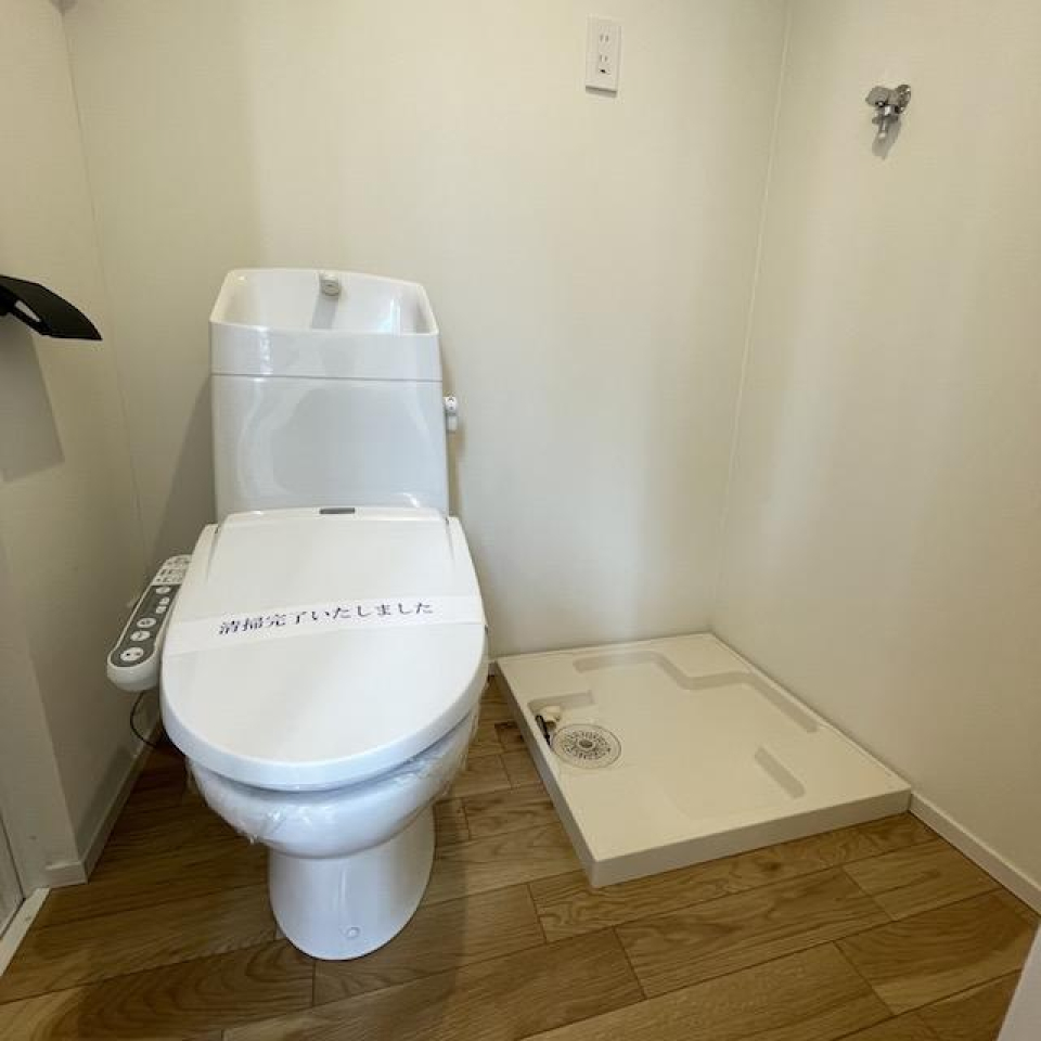 トイレの様子です。洗面台が無いのがちょっと残念。