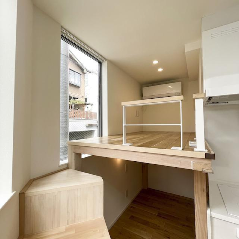 現れたのはちょっとしたスペース。子供のころのワクワク思い出せそう。