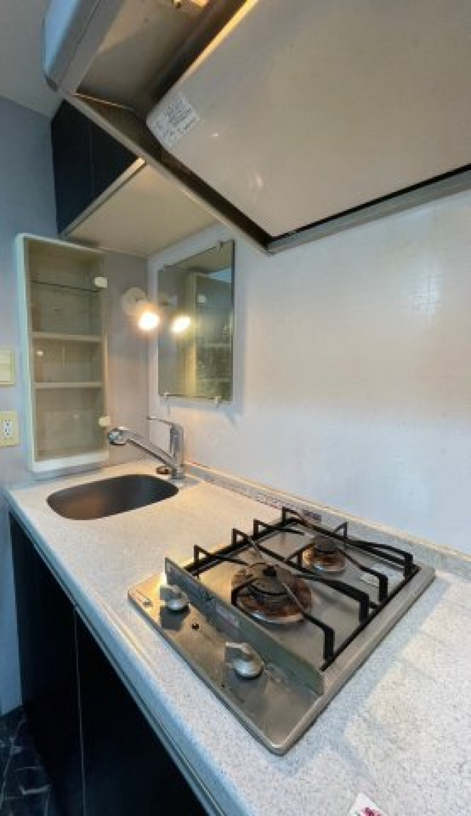 キッチンの作業台も広々としているので、お料理するのが楽しくなりそうです♪