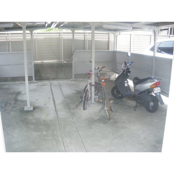 駐輪場もあります