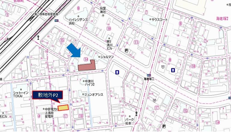 敷地外の駐車場は少し遠め