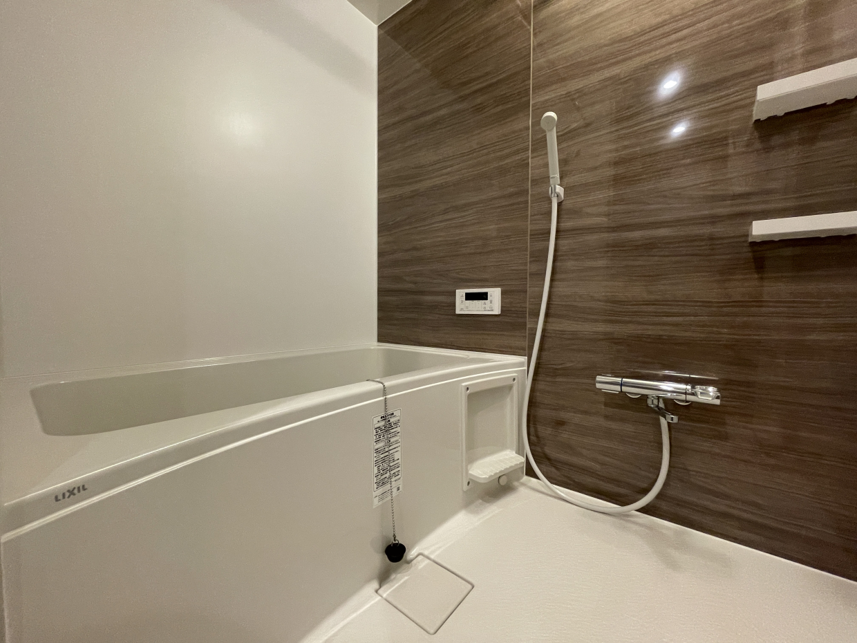 お風呂は追い炊き機能付き