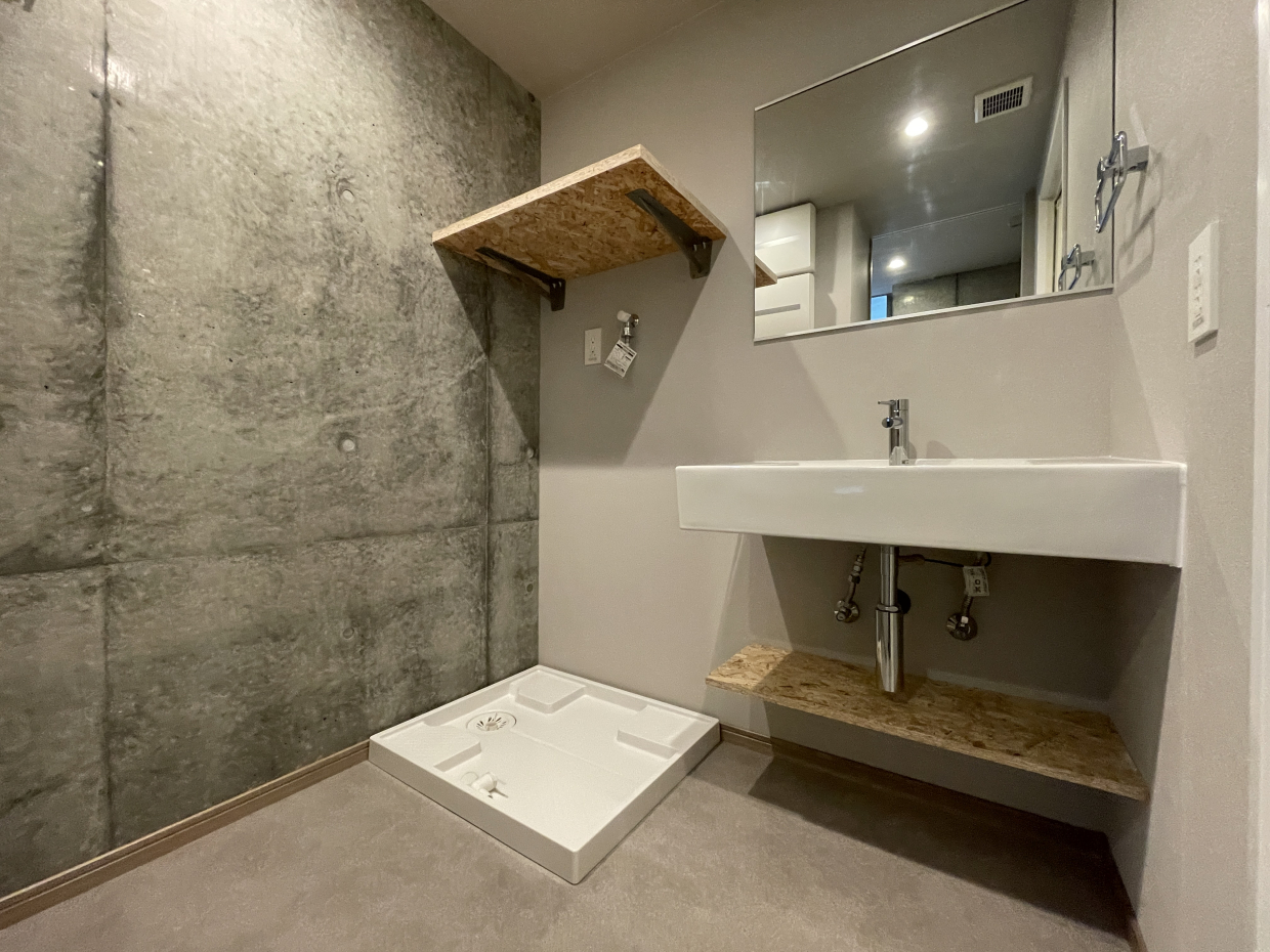 水回りは全て一階。土間なのでガレージから直行できます。