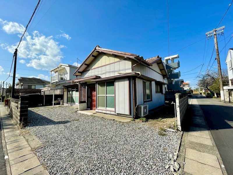 外観はいかにも昭和レトロ