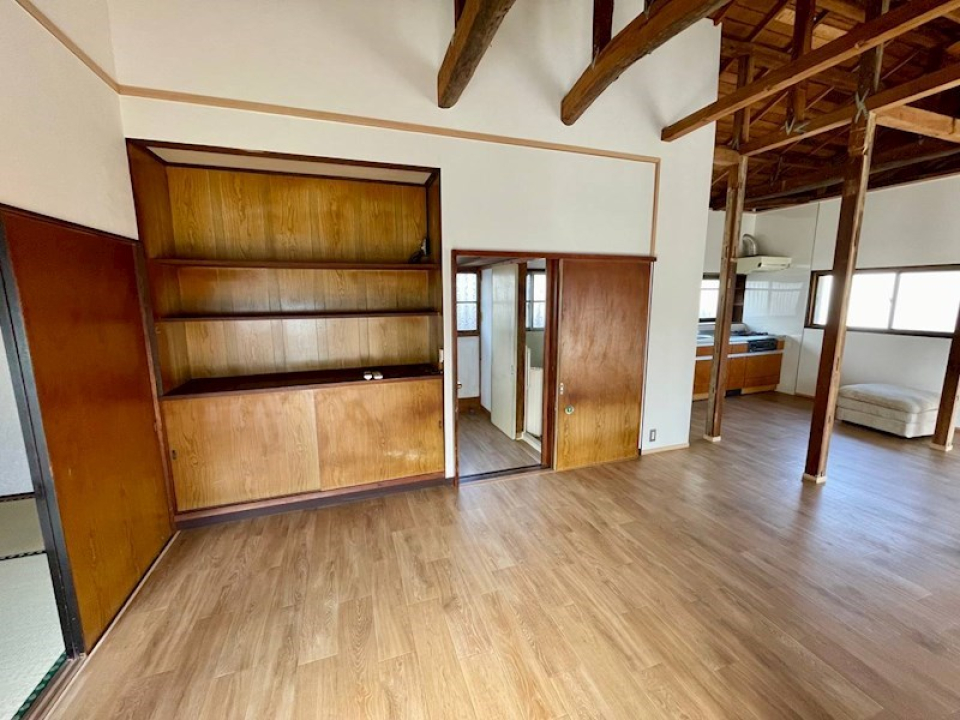 リフォームされて開放感あふれるリビング