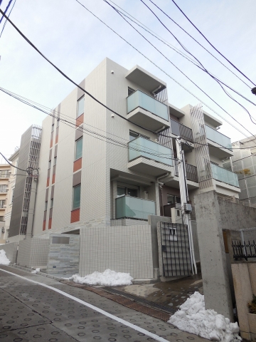 カラフルな差し色がかわいい外観