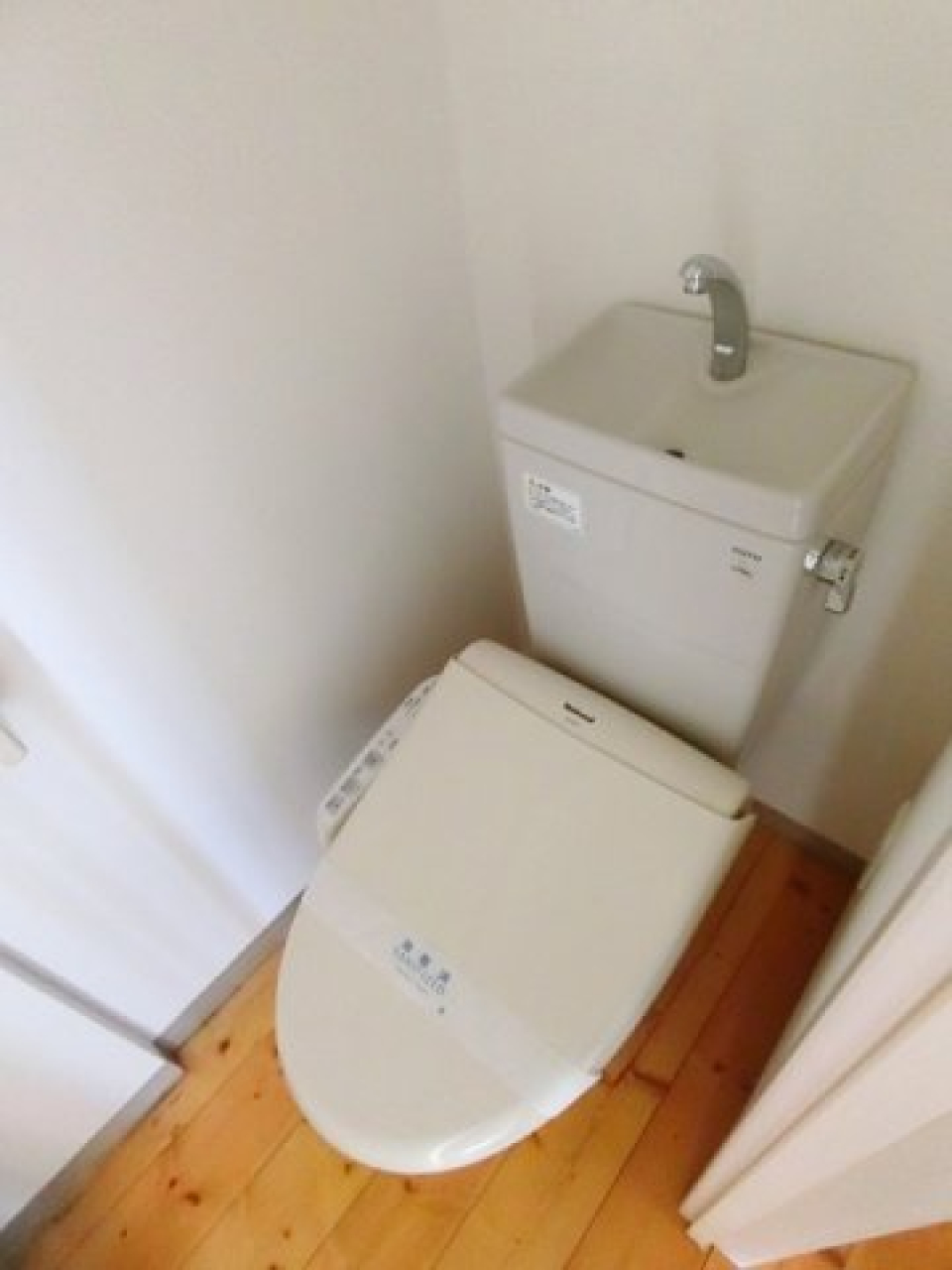 トイレはシンプルです。