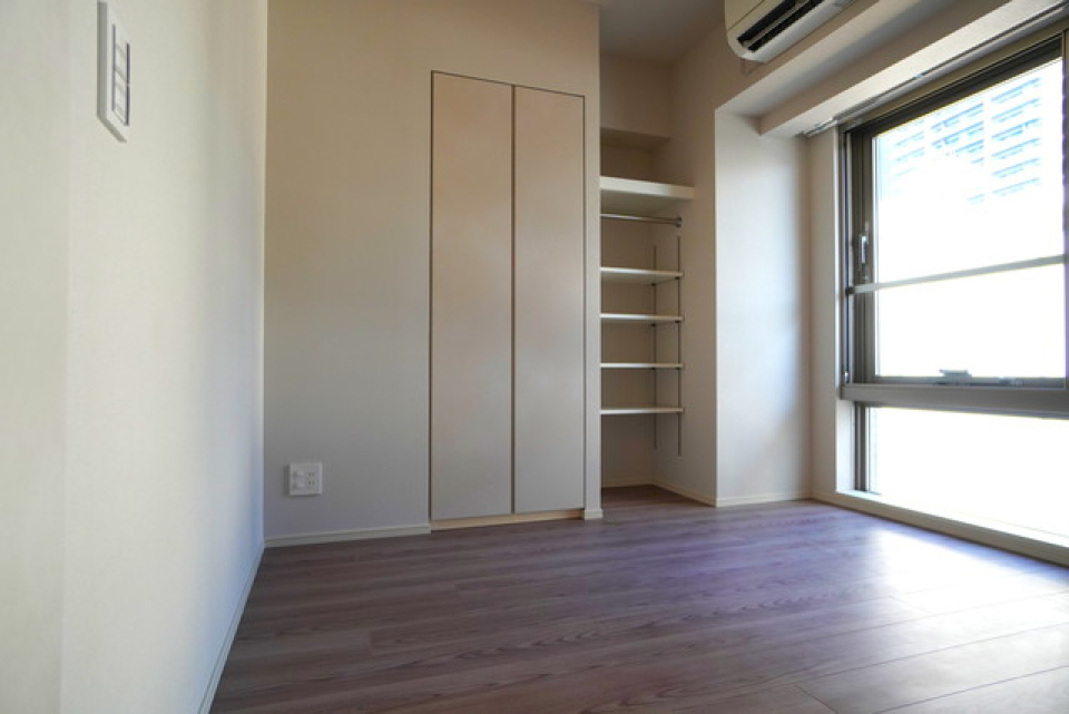 ４．３帖の洋室。※写真は同タイプ住戸です。