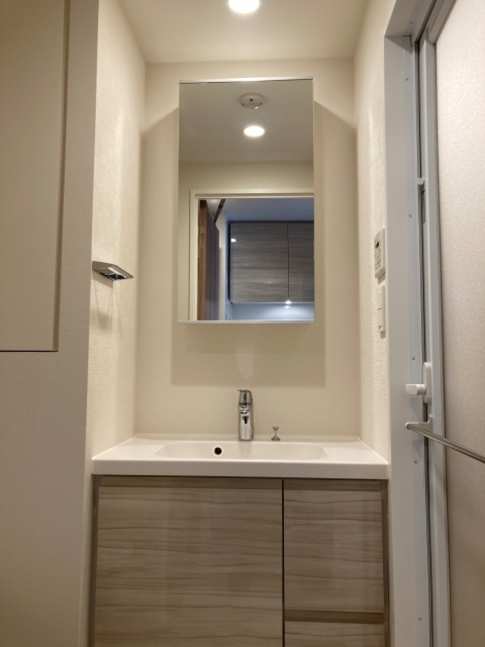 ぴかぴかな洗面室