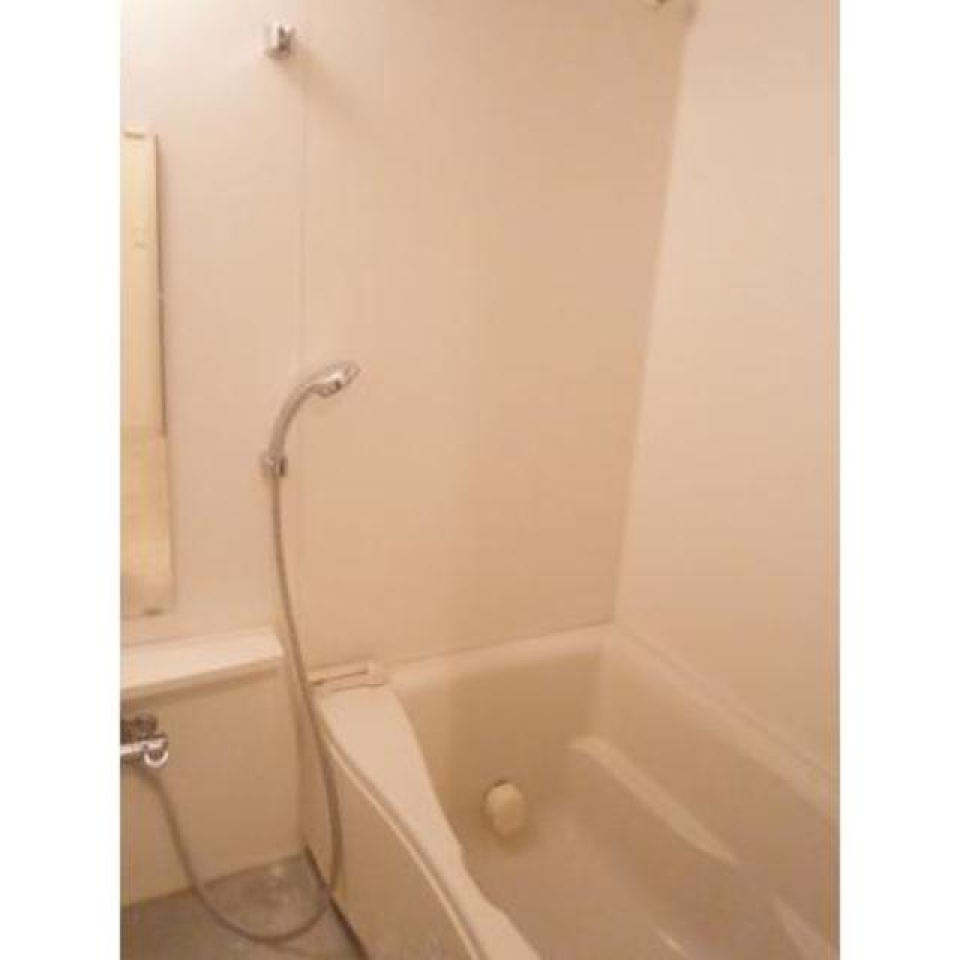 浴室※写真は同タイプ住戸です。