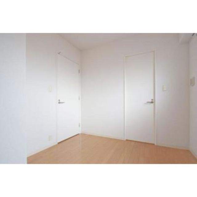 ５．１帖の洋室の様子。※写真は同タイプ住戸です。