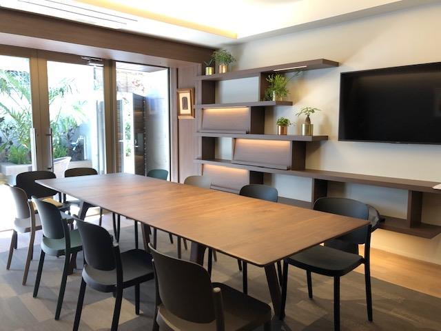 共有スペースは作業がはかどりそう。