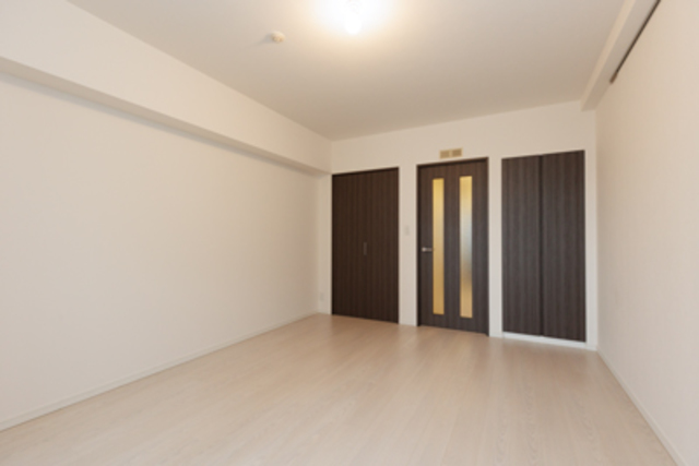 収納も二つも完備されています。※写真は同タイプ住戸です。