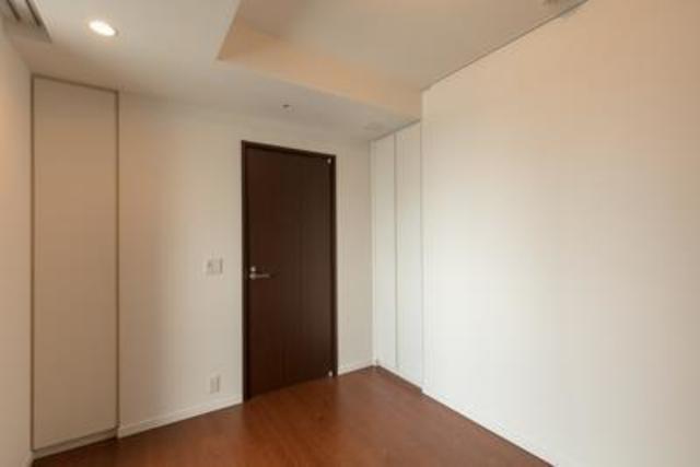 5.8帖の洋室の様子です。※写真は同タイプ住戸です。