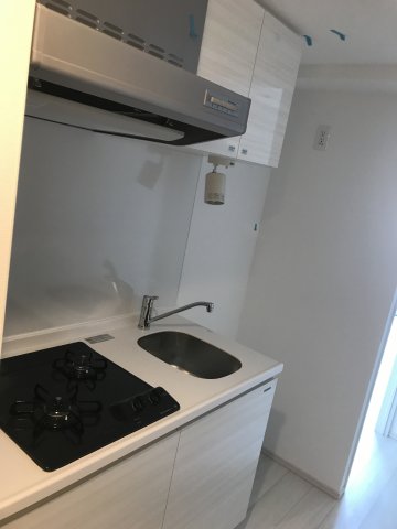 2口のガスコンロが導入されたキッチンです。