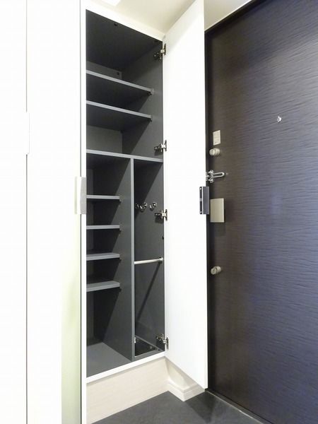 収納を開けた時の様子。