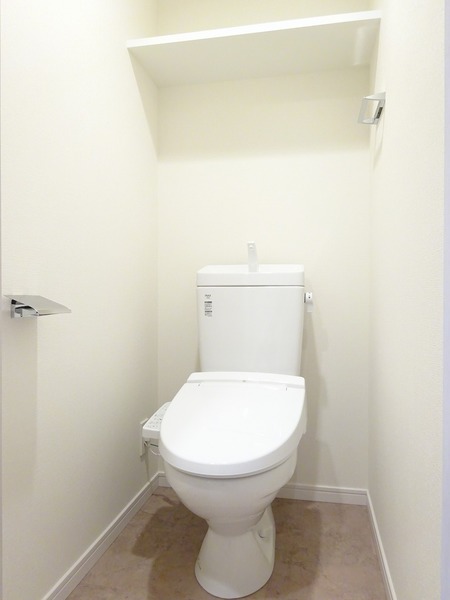 シンプルなトイレです。