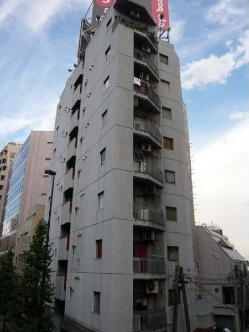 神泉駅徒歩8分、立地重視のコスパ重視ならここ！