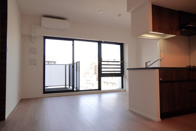 バルコニーが見えますね。※写真は同タイプ住戸です。