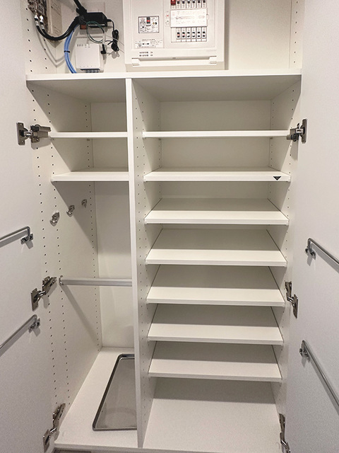 シューズボックスを開けた時の様子。※写真は同タイプ住戸です。