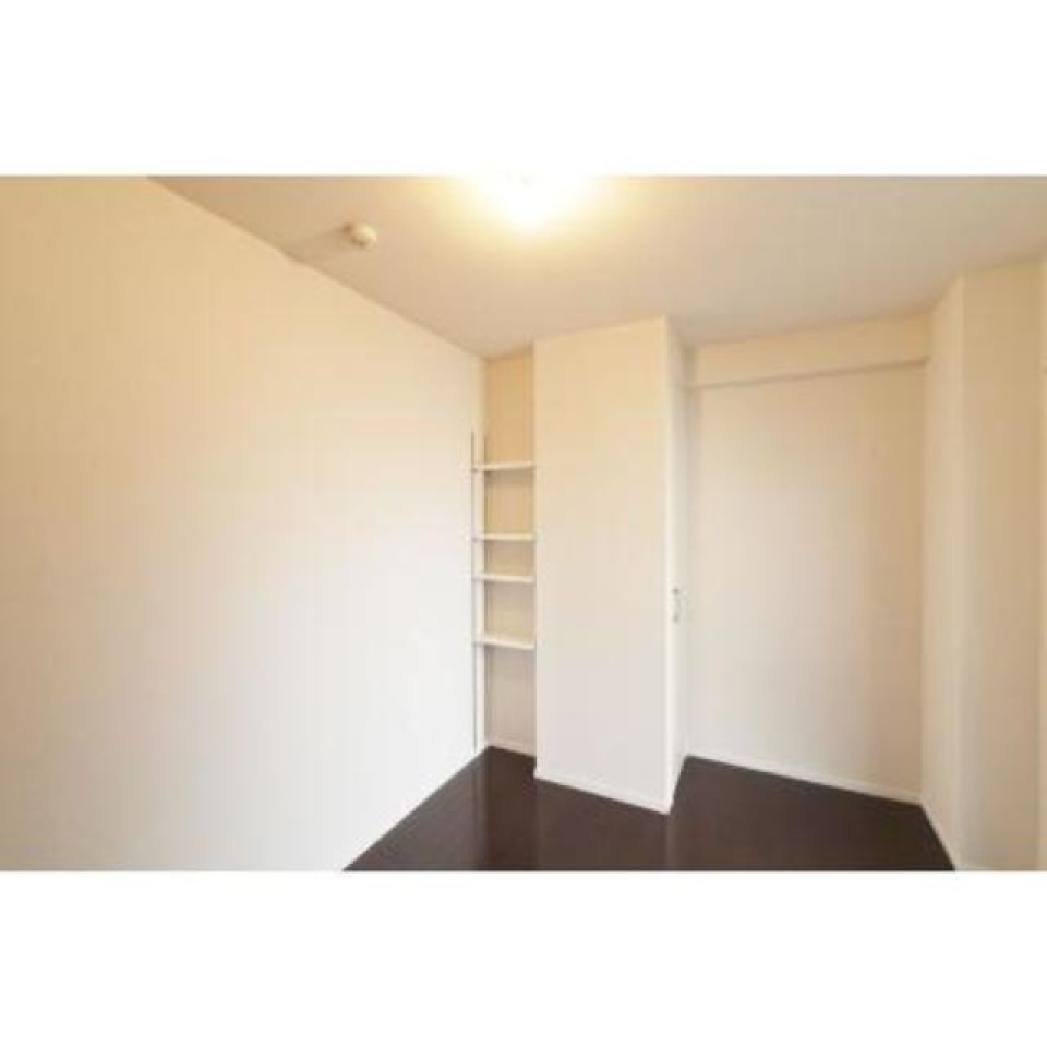 ４．０帖の洋室の様子です。※写真は同タイプ住戸です。