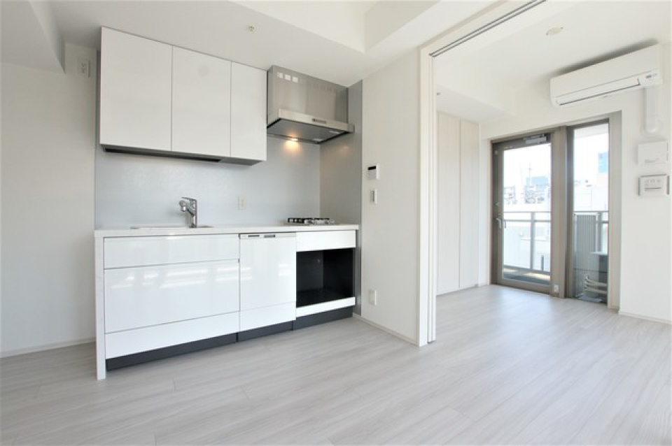 真白なキッチン※写真は同タイプ住戸です。