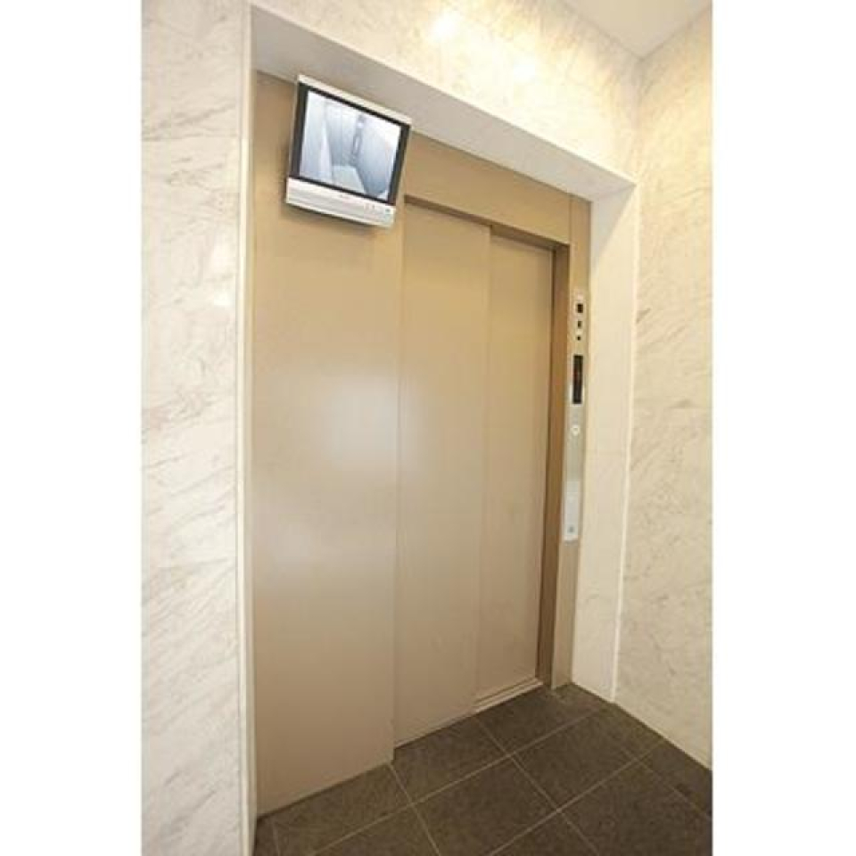 エレベーター付き